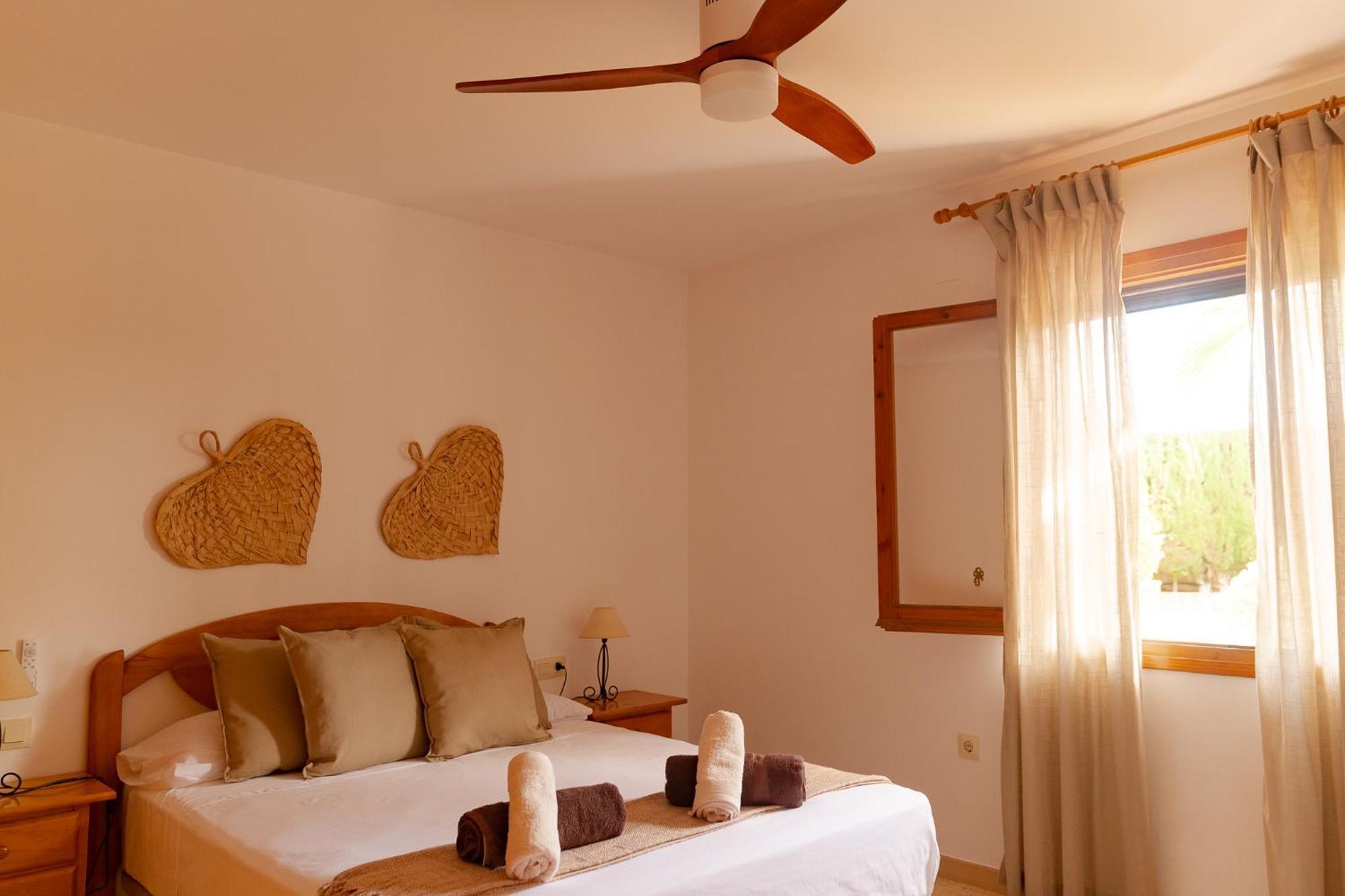 Exclusiva Villa Con Piscina Calafat Extérieur photo
